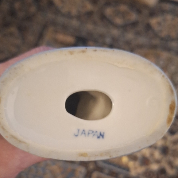 Vintage Blue and White Porcelain Figurine - Picture 5 of 6